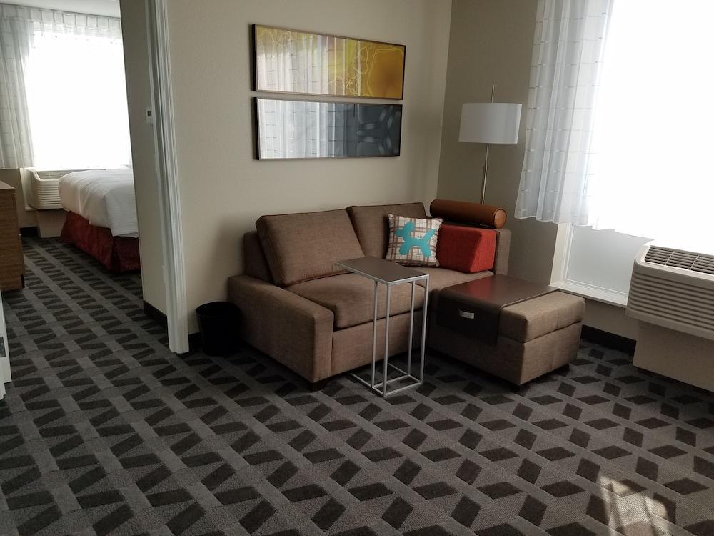 Towneplace Suites By Marriott Milwaukee Oak Creek Kültér fotó